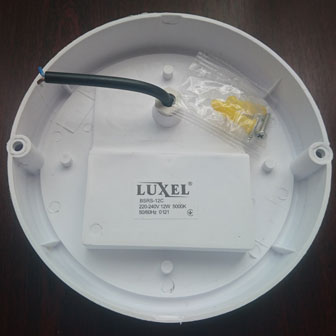 світлодіодний світильник Люксел BSRS-12C вид з монтажної сторони