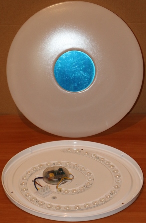 фото светодиодного потолочного светильника Люксел CLHR-48 в разобранном состоянии